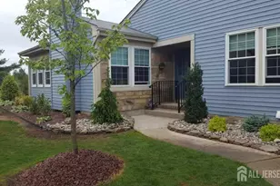 3 George Washington Dr, Monroe Township, NJ 08831 - Photo 1