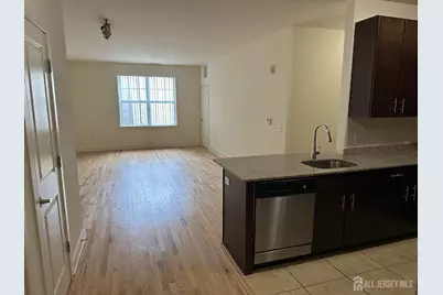 88 Roosevelt Avenue #227, Carteret, NJ 07008 - Photo 3