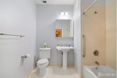 424 Regency Place, Woodbridge Township, NJ 07095 - Photo 15