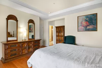 424 Regency Place, Woodbridge Township, NJ 07095 - Photo 23