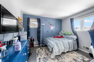 78 Roosevelt Ave, Colonia, NJ 07067 - Photo 13