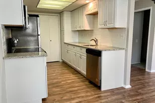 117B Ironwood Plaza, Monroe Township, NJ 08831 - Photo 5