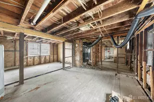 86 S Fulton Street S, Woodbridge Township, NJ 07095 - Photo 13