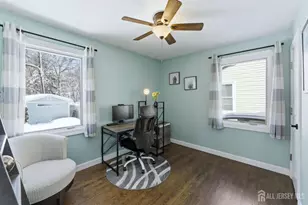 53 Jordan Rd, Middlesex, NJ 07067 - Photo 7