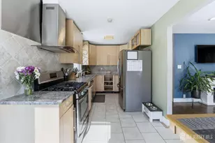 53 Jordan Rd, Middlesex, NJ 07067 - Photo 5