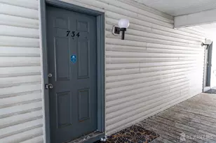 734 Waterford Dr, Edison, NJ 08817 - Photo 3