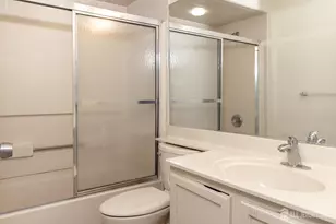 734 Waterford Dr, Edison, NJ 08817 - Photo 19