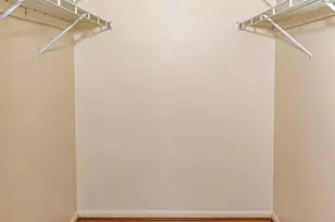 734 Waterford Dr, Edison, NJ 08817 - Photo 15