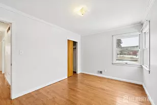 95 J F Kennedy Dr, Milltown, NJ 08850 - Photo 11