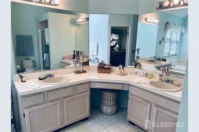 33 Bennett Road, Old Bridge Township, NJ 07747 - Photo 15