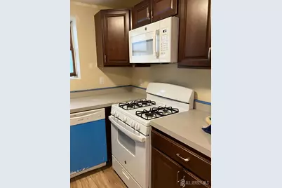 49-B Middlesex Road, Old Bridge Township, NJ 07747 - Photo 3