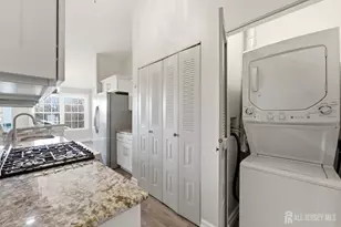 3373 Cypress Ct, South Brunswick Township, NJ 08852 - Photo 19