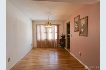 15 E Walnut Street E, Colonia, NJ 07067 - Photo 7