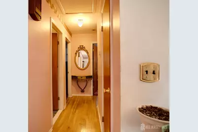 15 E Walnut Street E, Colonia, NJ 07067 - Photo 13