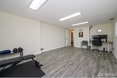 21 Wilk Road, Edison, NJ 08837 - Photo 25