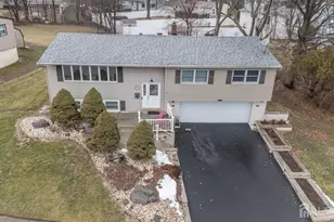 21 Wilk Rd, Edison, NJ 08837 - Photo 39