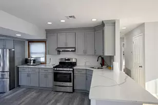 30 Falmouth Rd, Iselin, NJ 08830 - Photo 9