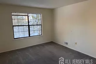 436 Danbury Ln, East Brunswick Township, NJ 08816 - Photo 9