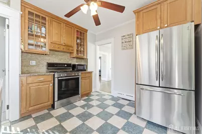 142 Liberty Street, Fords, NJ 08863 - Photo 17