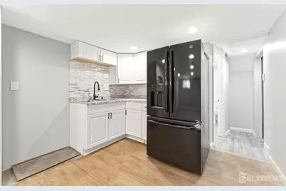 142 Liberty Street, Fords, NJ 08863 - Photo 25