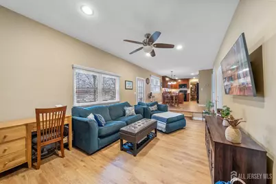 30 Pelham Place, East Brunswick Township, NJ 08816 - Photo 9