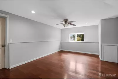 325 Colonia Boulevard, Colonia, NJ 07067 - Photo 15