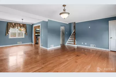 325 Colonia Boulevard, Colonia, NJ 07067 - Photo 5