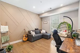 16 Troy St, Jersey City, NJ 07307 - Photo 7