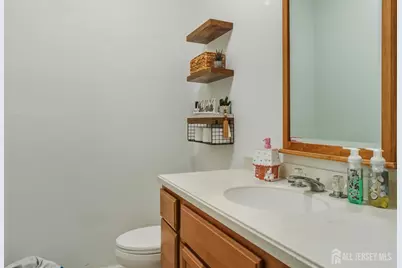 27 Sandpiper Drive, Sayreville, NJ 08859 - Photo 13