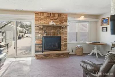 27 Sandpiper Drive, Sayreville, NJ 08859 - Photo 3