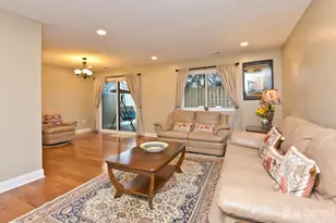 156 Hampshire Dr, Plainsboro Township, NJ 08536 - Photo 9