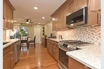 156 Hampshire Drive, Plainsboro Township, NJ 08536 - Photo 13