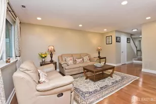 156 Hampshire Dr, Plainsboro Township, NJ 08536 - Photo 7