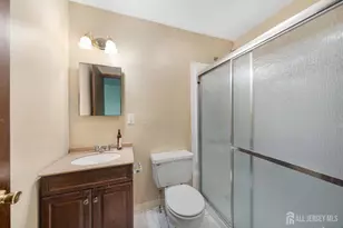 40 S Grove Ave, Hopewell Township, NJ 08861 - Photo 5