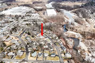 246 Highland Dr, Milltown, NJ 08850 - Photo 5