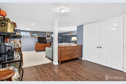 246 Highland Drive, Milltown, NJ 08850 - Photo 23