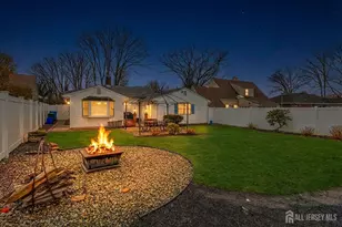 246 Highland Dr, Milltown, NJ 08850 - Photo 3