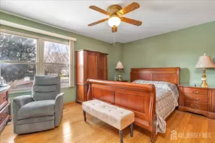 15 Erin Ln, Old Bridge Township, NJ 08857 - Photo 5