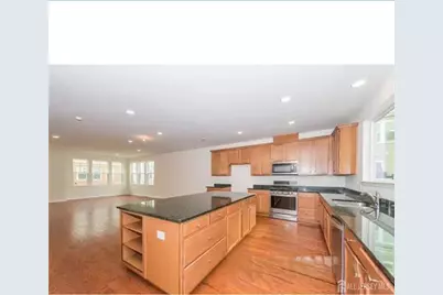 13 Bond Street, North Brunswick Township, NJ 08902 - Photo 3