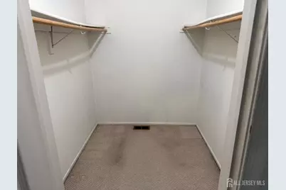 358 Hadleigh Lane, North Brunswick Township, NJ 08902 - Photo 11