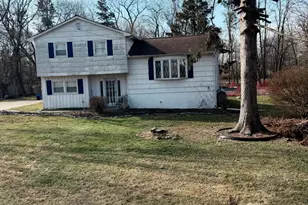 142 Prospect Plains Rd, Monroe Township, NJ 08831 - Photo 1