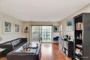 54 Lear Ct, East Brunswick Township, NJ 08816 - Photo 5