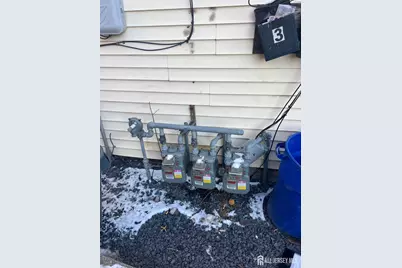 212 Hall Avenue, Perth Amboy, NJ 08861 - Photo 3