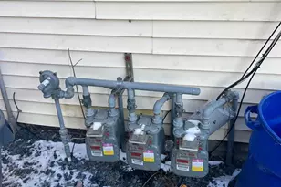 212 Hall Ave, Perth Amboy, NJ 08861 - Photo 3