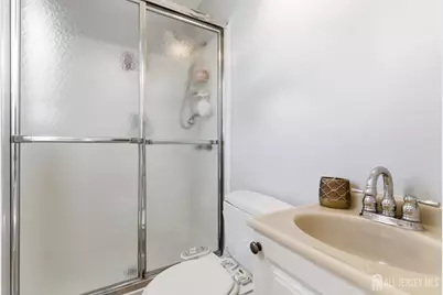 115 Madison Street, Sayreville, NJ 08879 - Photo 23