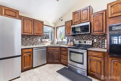 115 Madison Street, Sayreville, NJ 08879 - Photo 11