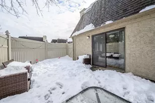 35 Carriage Pl, Edison, NJ 08820 - Photo 31