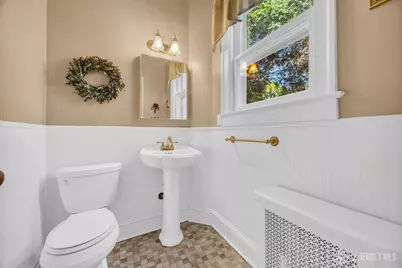 128 Green Street, Woodbridge Township, NJ 07095 - Photo 23