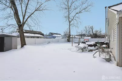 28 W Francis Street, Iselin, NJ 08830 - Photo 21