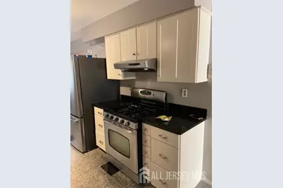 1702 Edison Glen Terrace, Edison, NJ 08837 - Photo 3